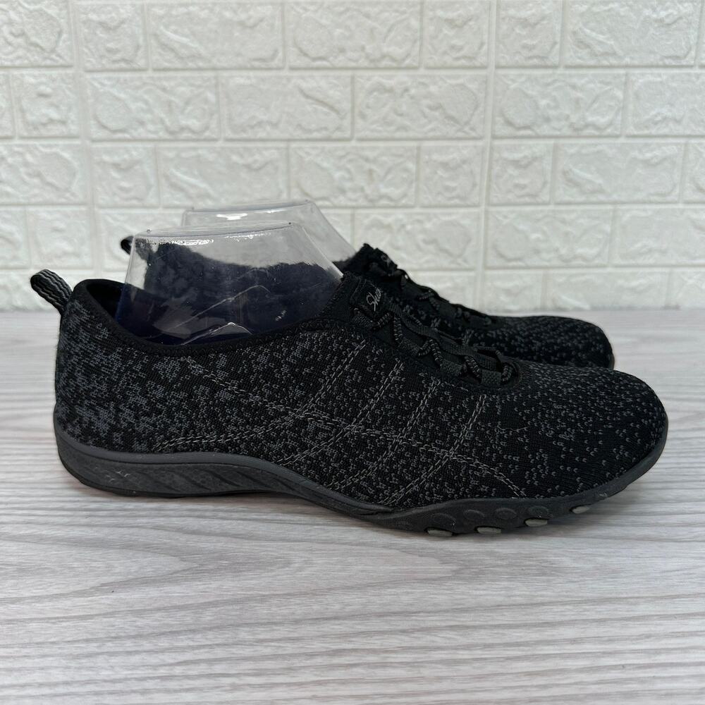 Skechers Shoes SZ 9 Breathe-Easy Just Chillin 23008 Black Relaxed Knit Lace Up
